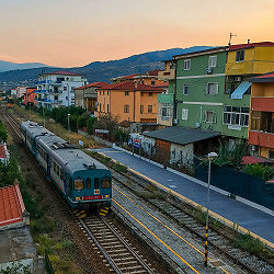 Sulle Tracce di un Viaggio: memorie e futuro sui binari del Sud